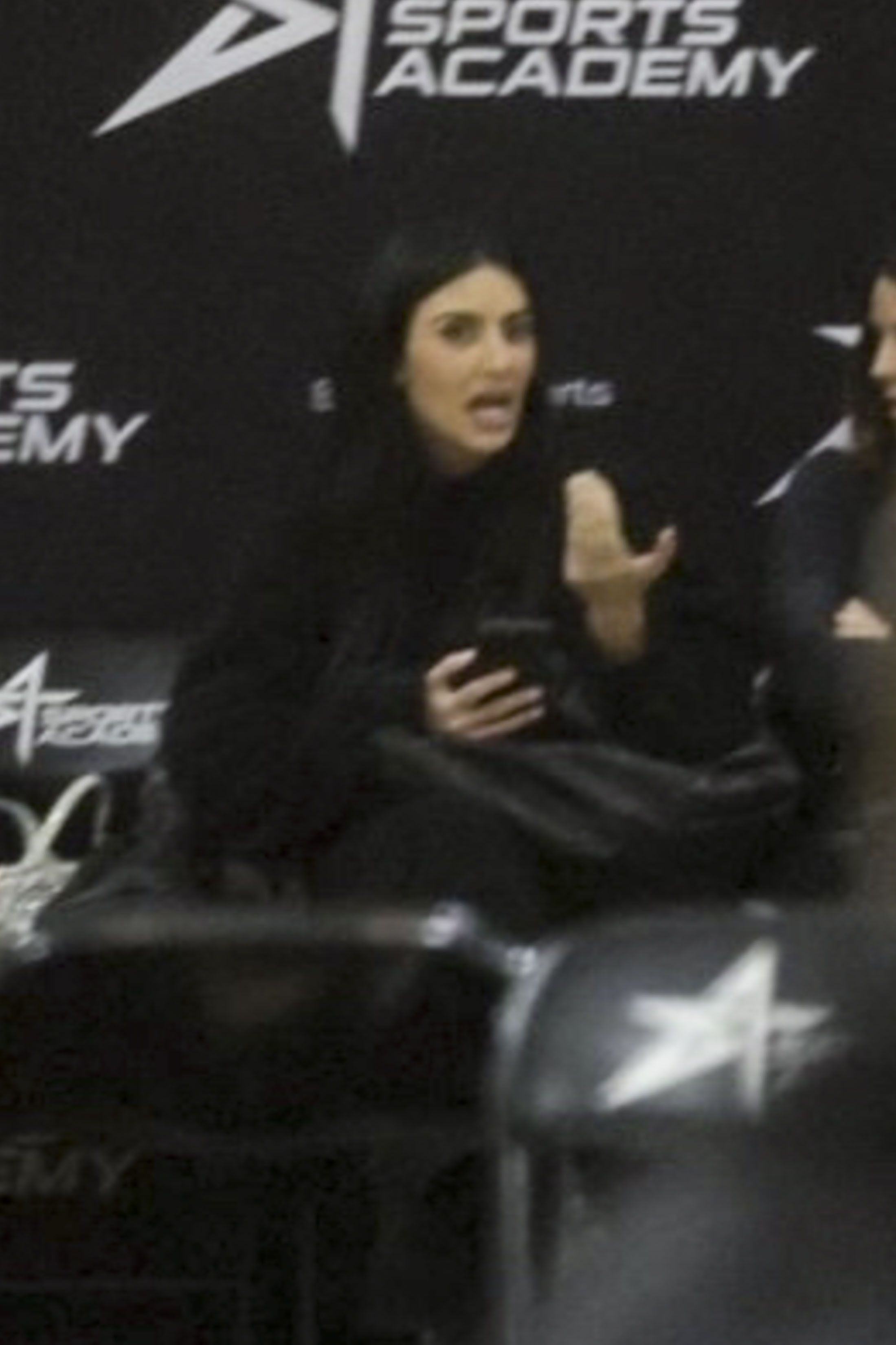 Access_Kardashian_05.jpg