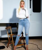 Access_Kardashian_012.jpg