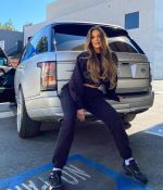 Access_Kardashian_02.jpg