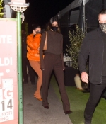Access_Kardashian_001.jpg