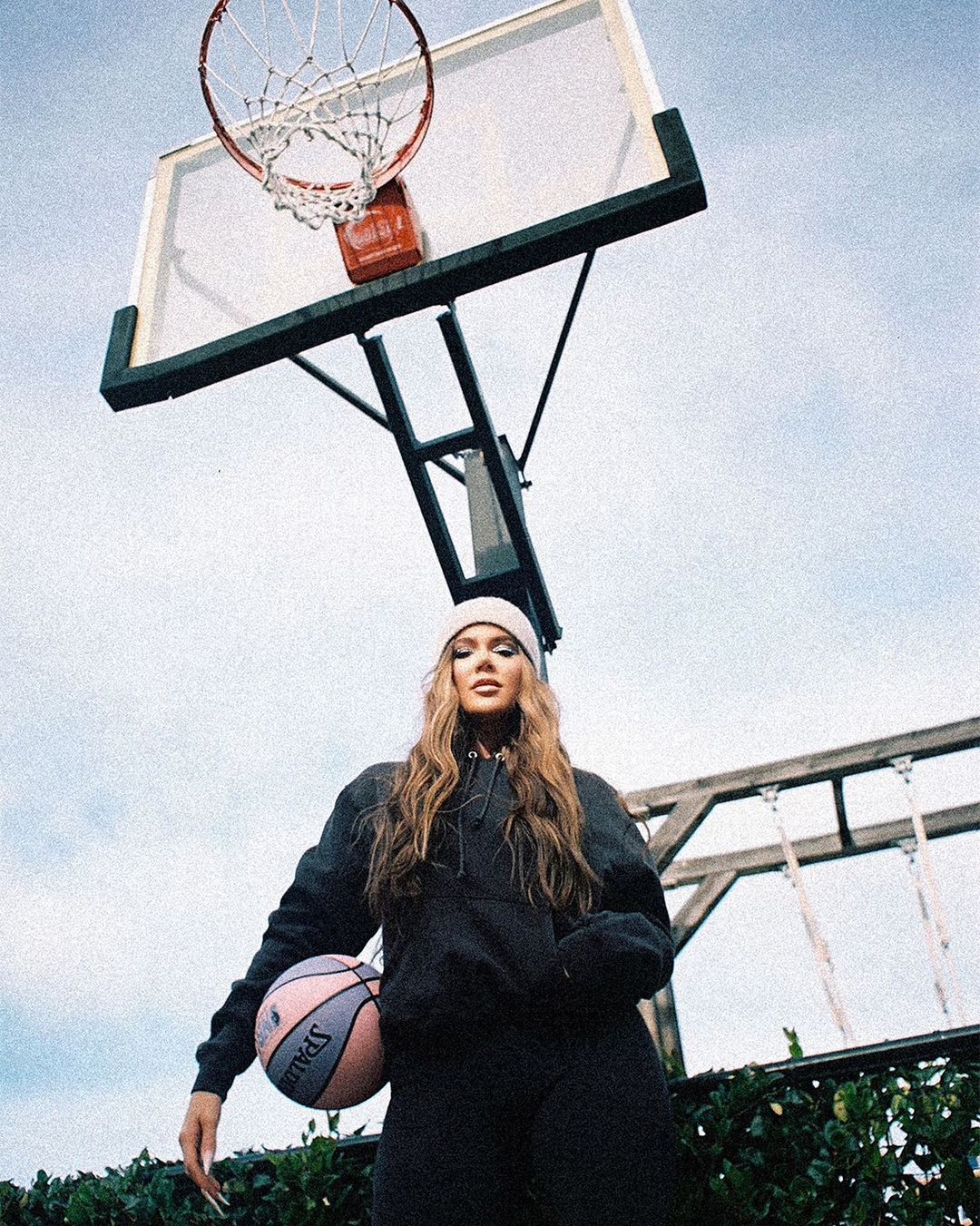 Access_Kardashian_005.jpg