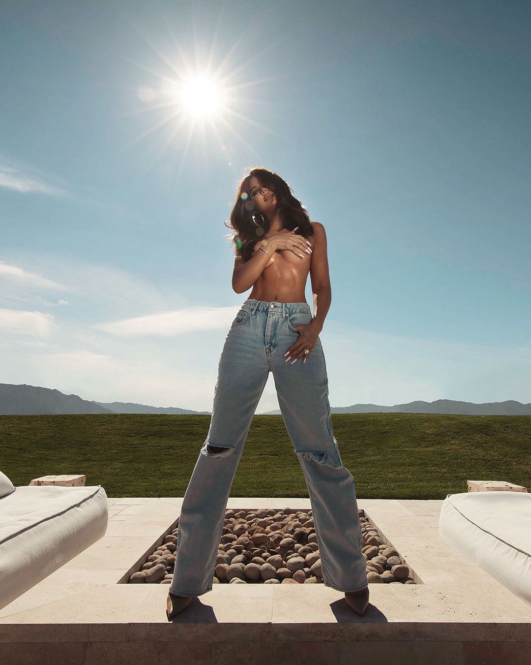Access_Kardashian_01.jpg