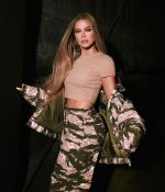 Access_Kardashian_08.jpg