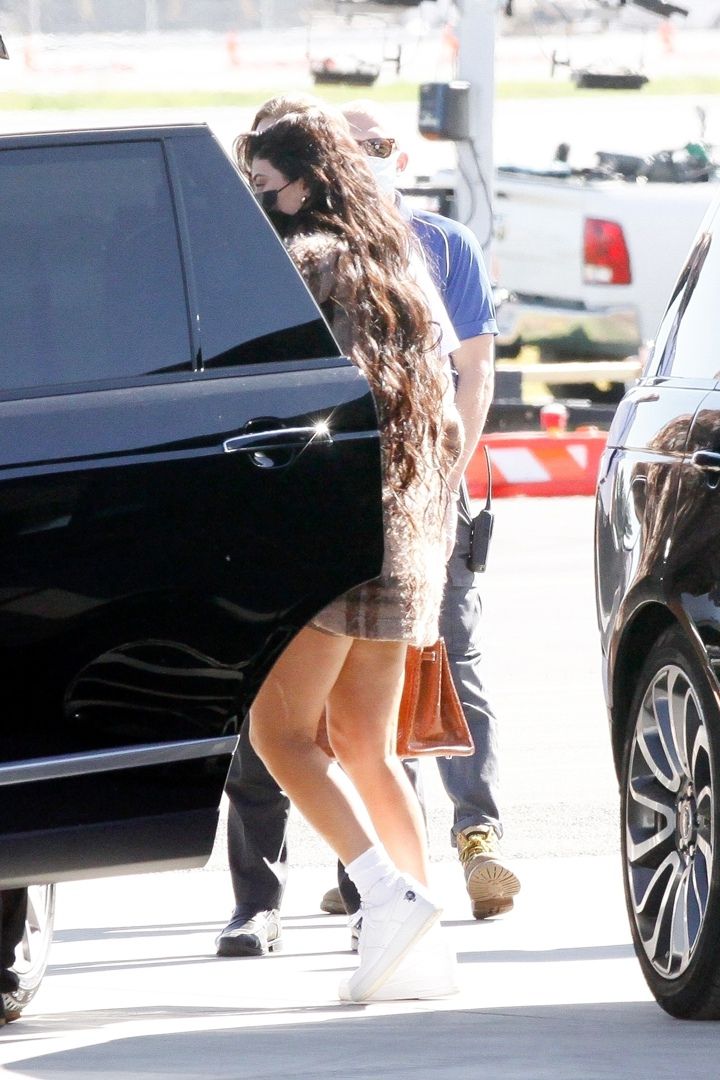 Access_Kardashian_001.jpg