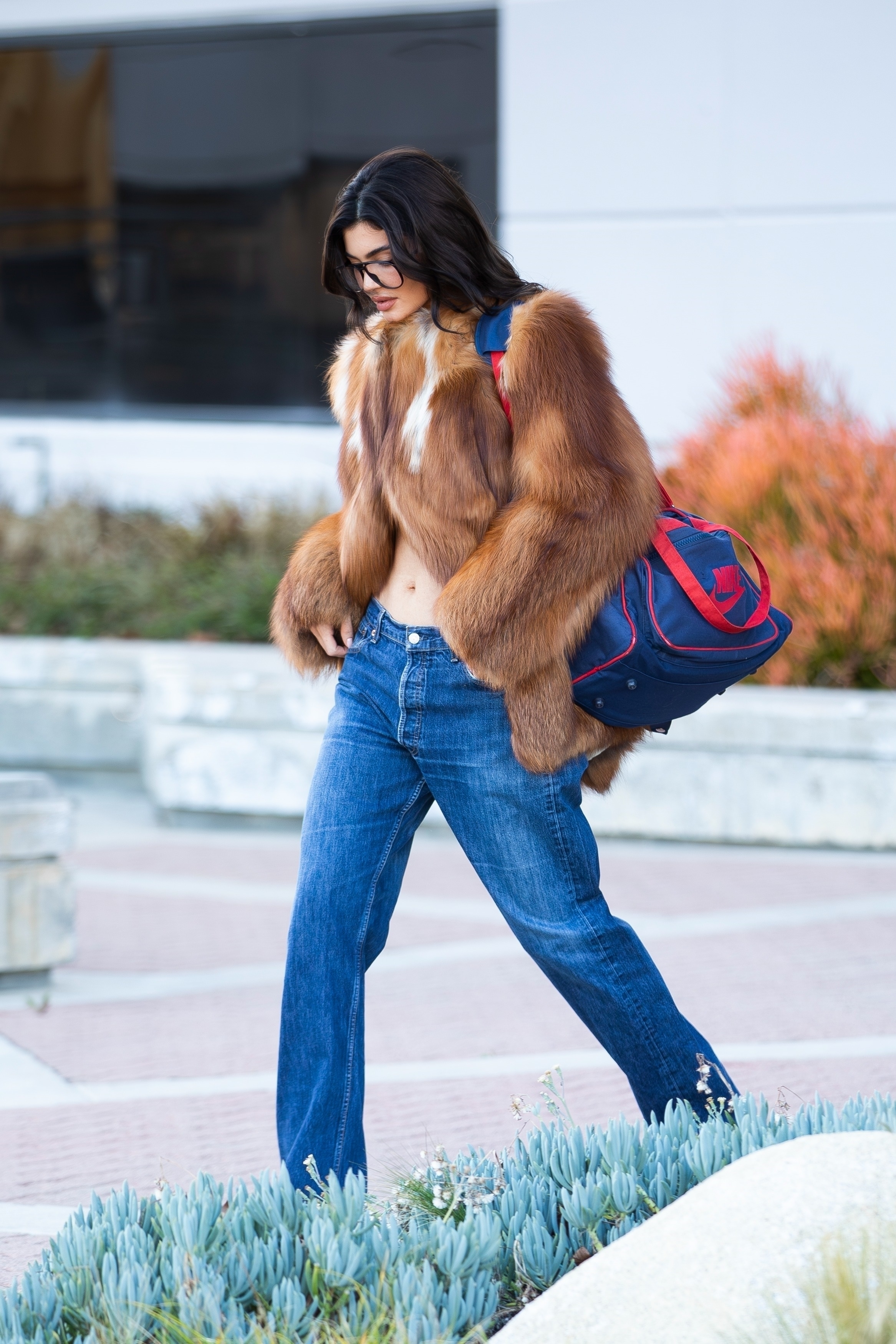 Access_Kardashian_01.jpg