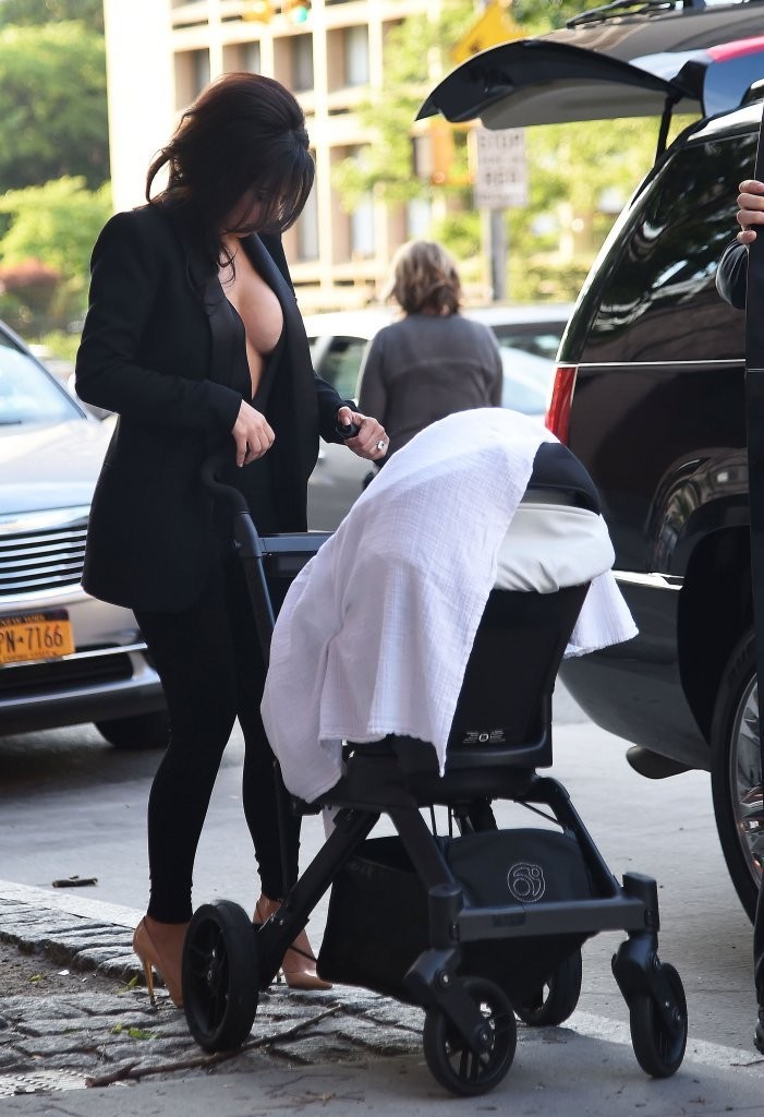 Access_Kardashian_09.jpg