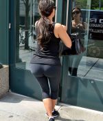 Access_Kardashian_001.jpg