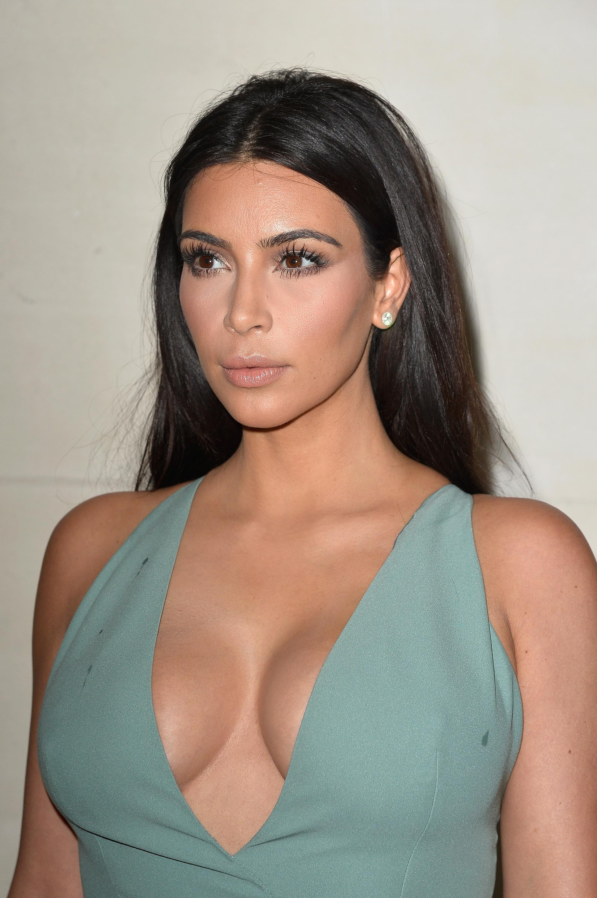 Access_Kardashian_09.jpg