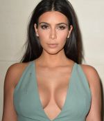 Access_Kardashian_08.jpg