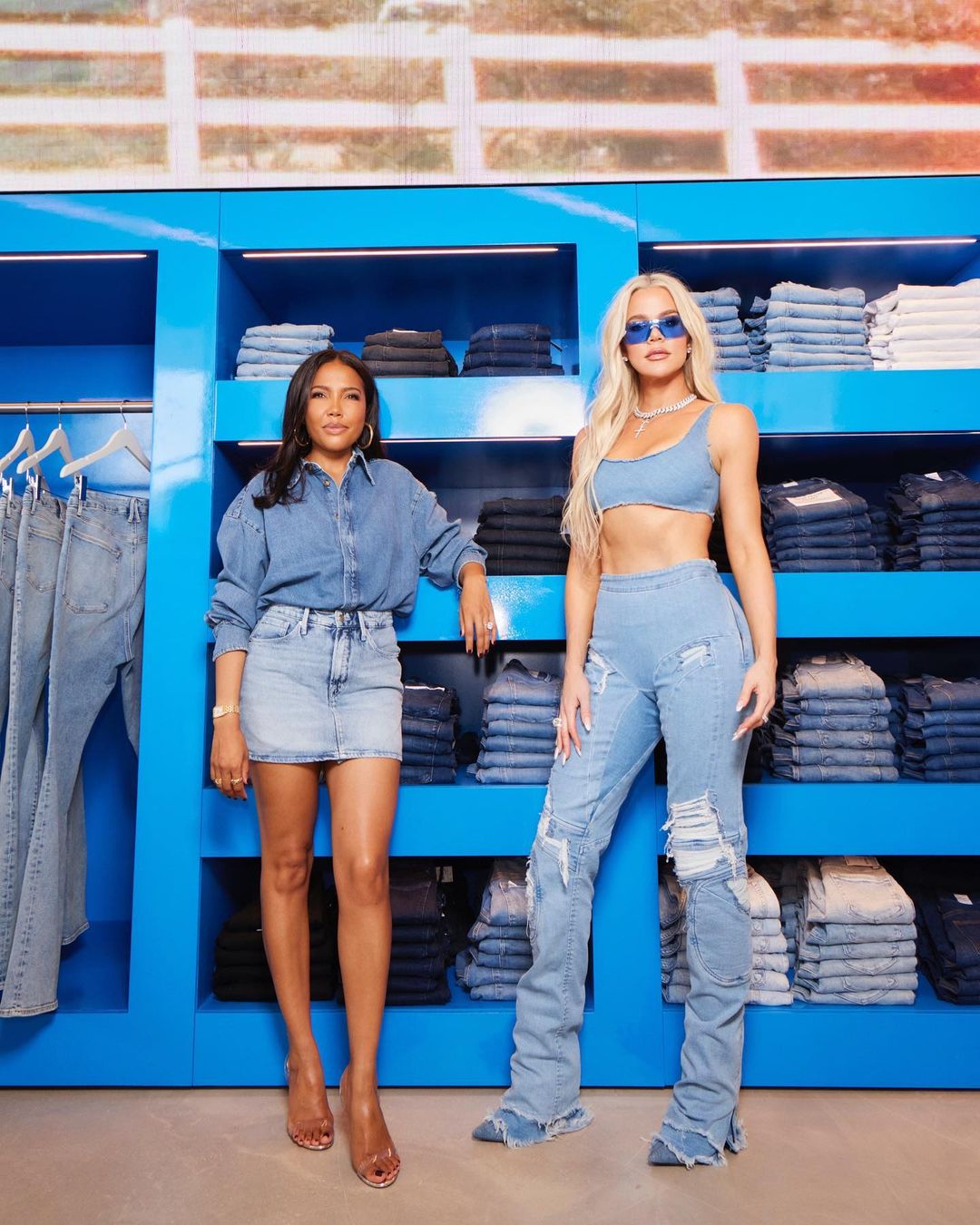 Access_Kardashian_001.jpg