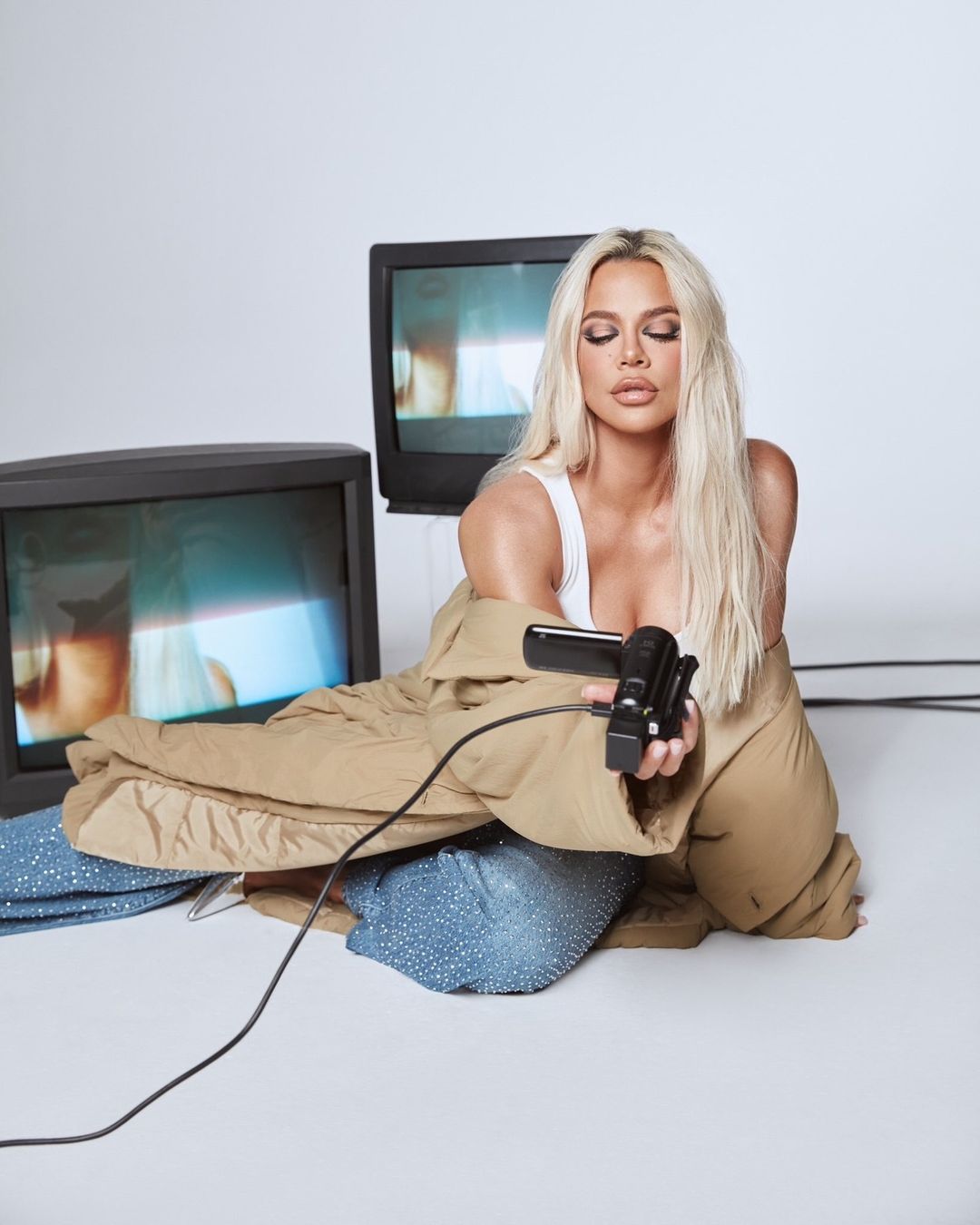 Access_Kardashian_03.jpg