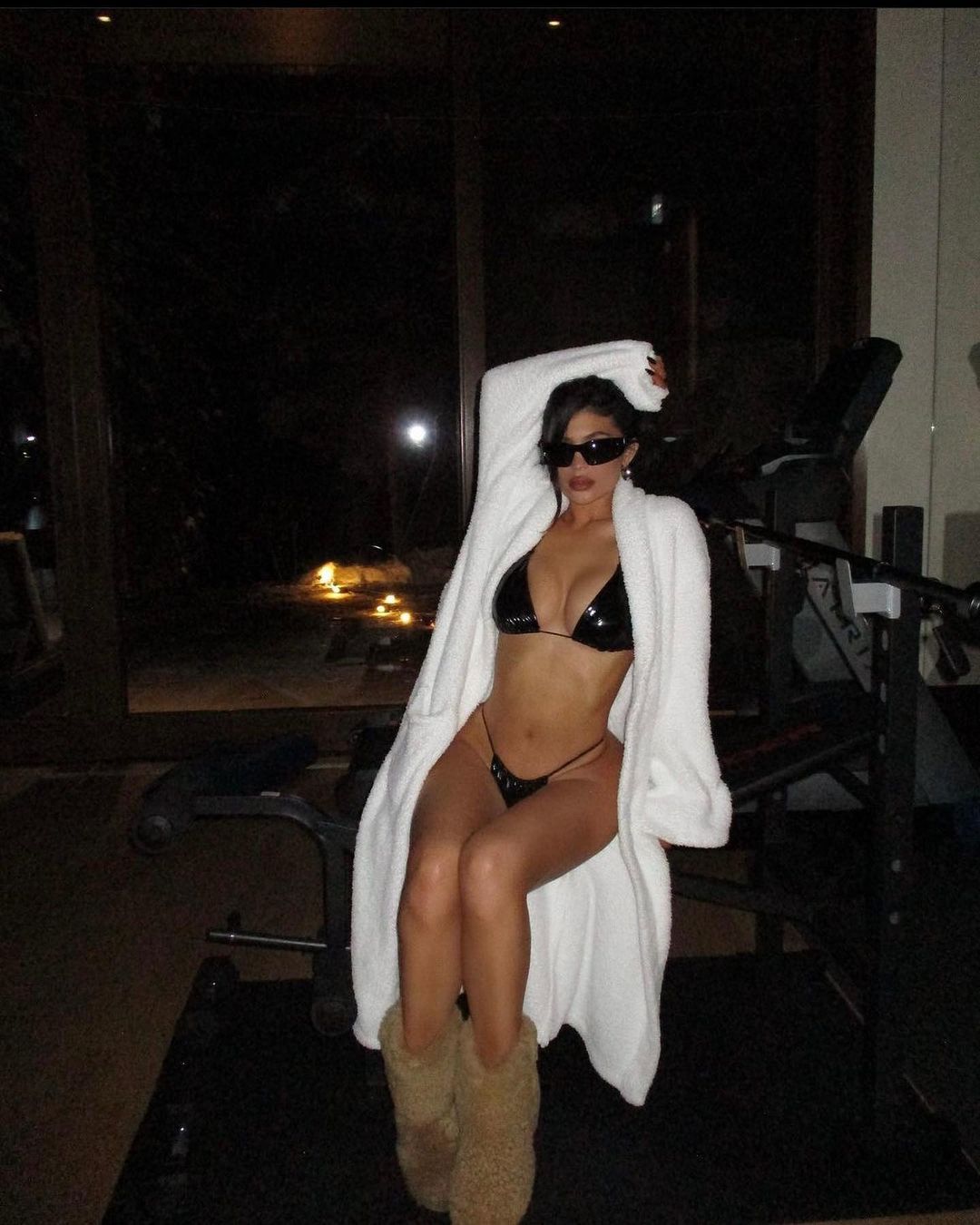 Access_Kardashian_02.jpg