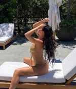 Access_Kardashian_07.jpg