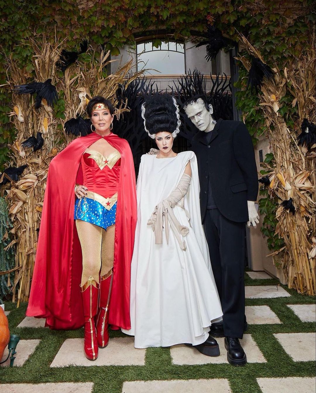Access_Kardashian_03.jpg
