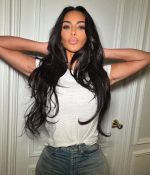 Access_Kardashian_06.jpg