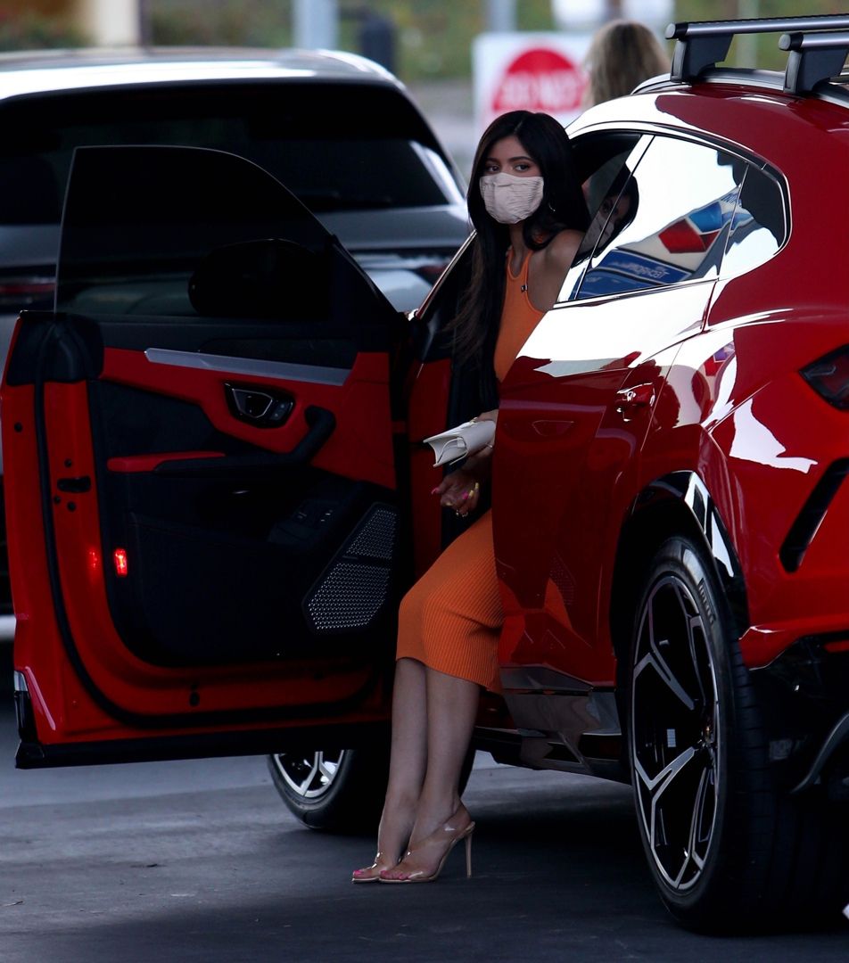 Access_Kardashian_004.jpg