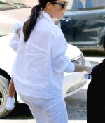 Access_Kardashian_05.jpg