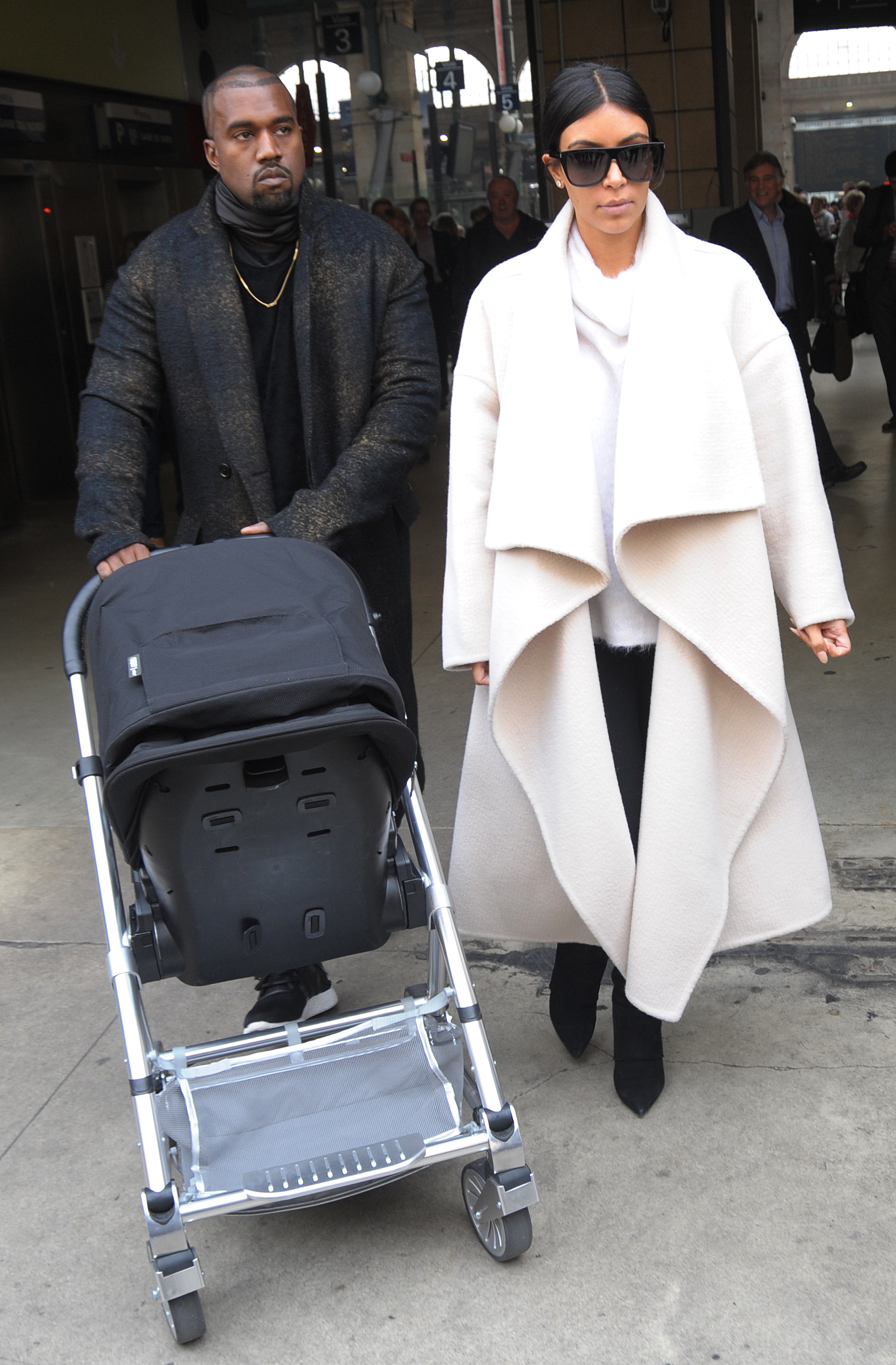 Access_Kardashian_01.jpg