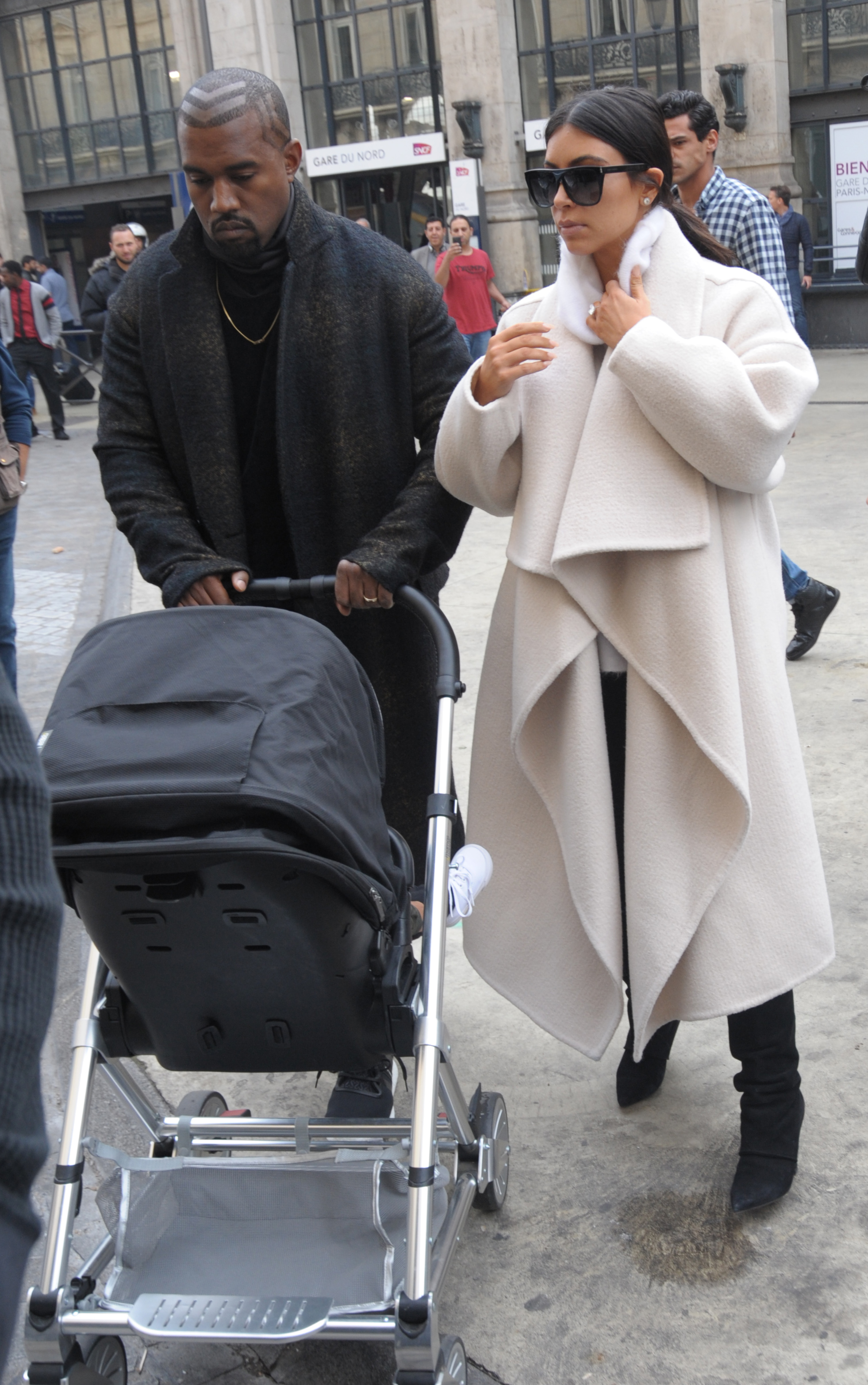 Access_Kardashian_05.jpg