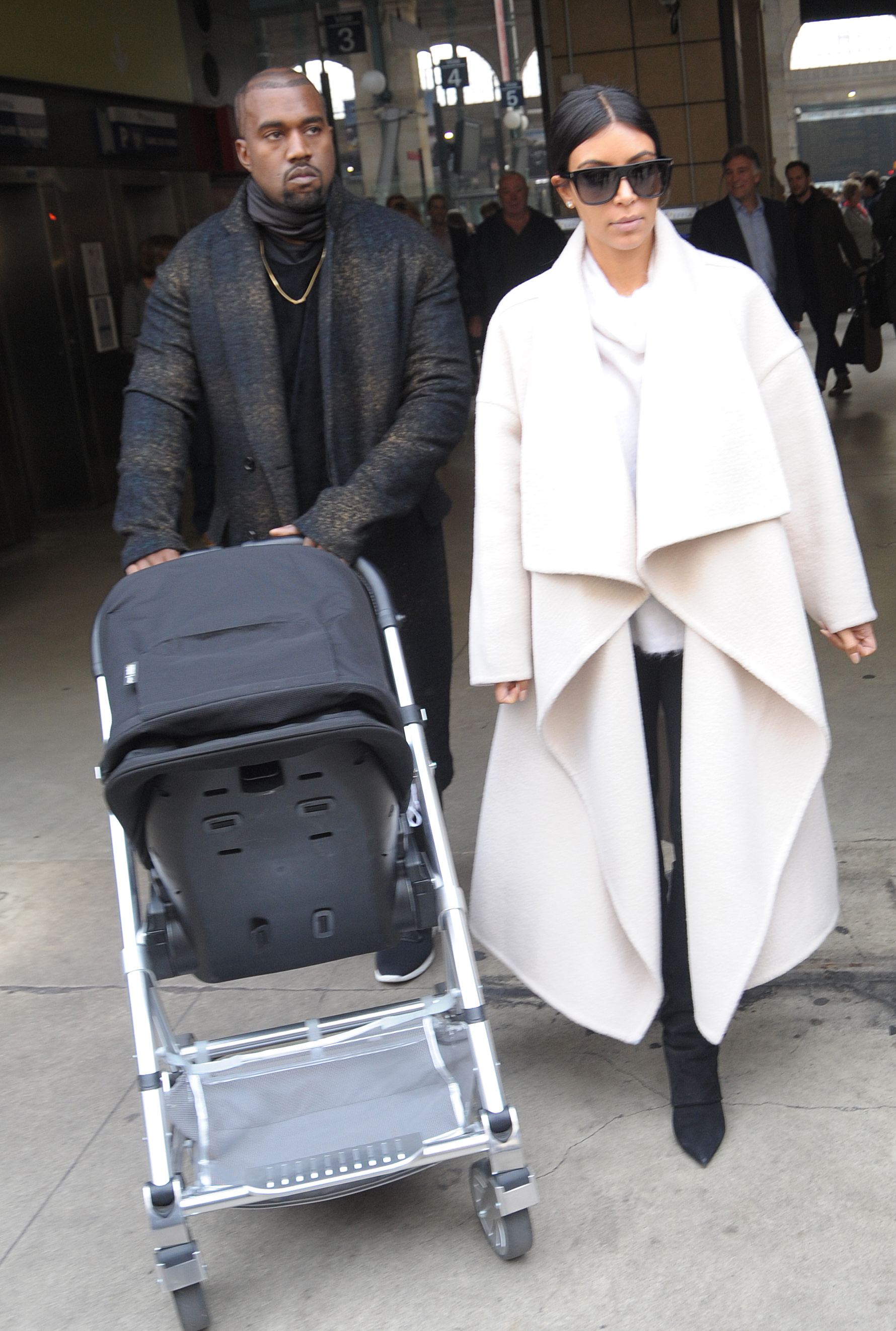 Access_Kardashian_08.jpg
