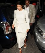 Access_Kardashian_02.jpg