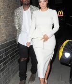 Access_Kardashian_020.jpg