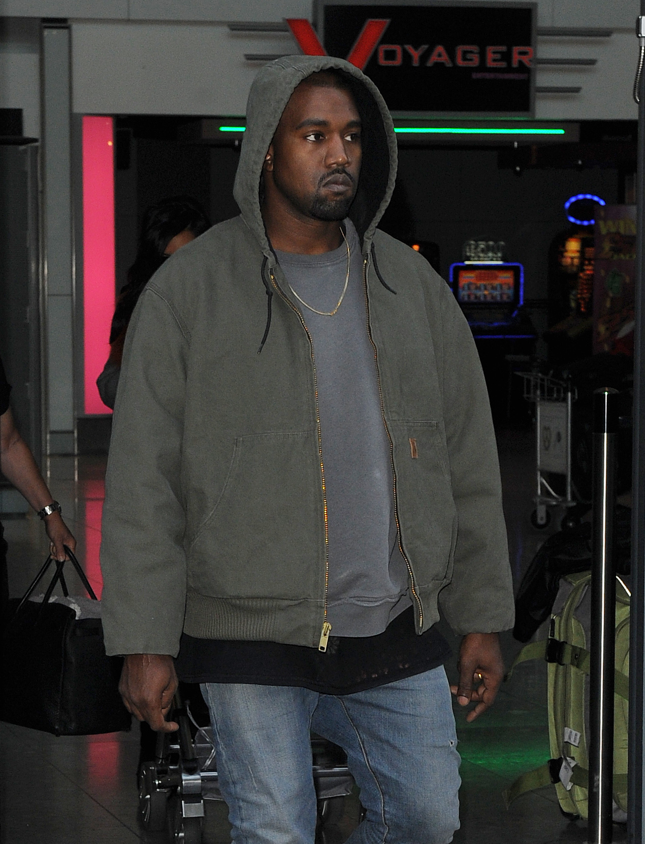 Access_Kardashian_01.jpg