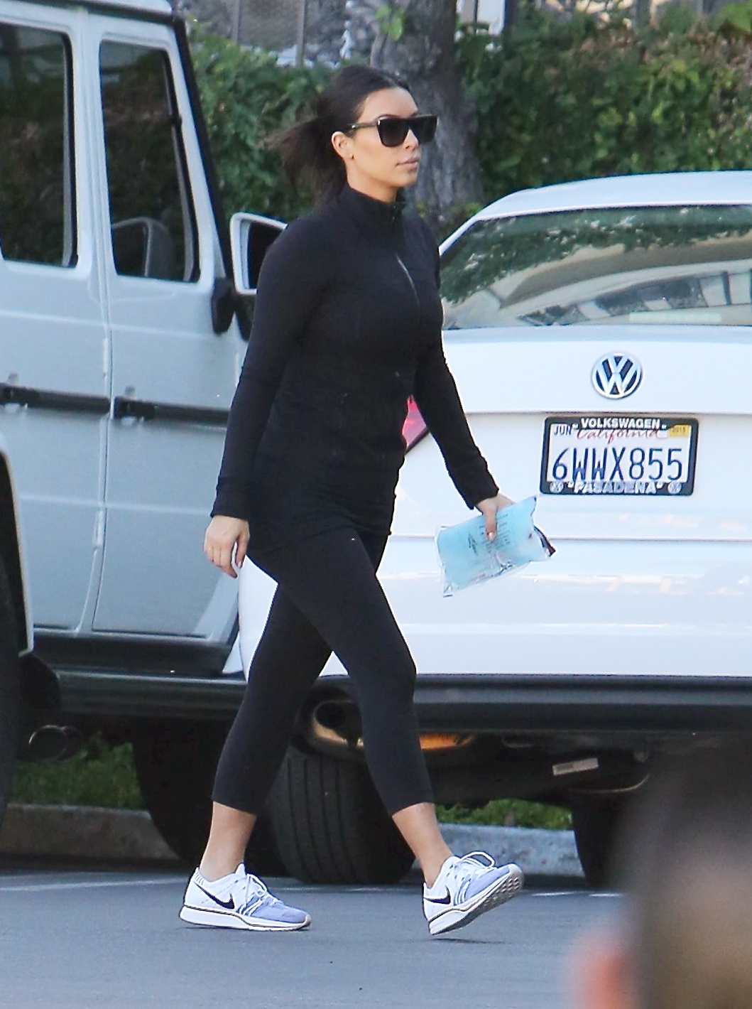 Access_Kardashian_04.jpg