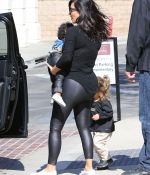 Access_Kardashian_03.jpeg