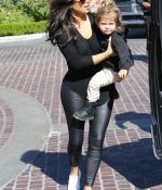 Access_Kardashian_07.jpg