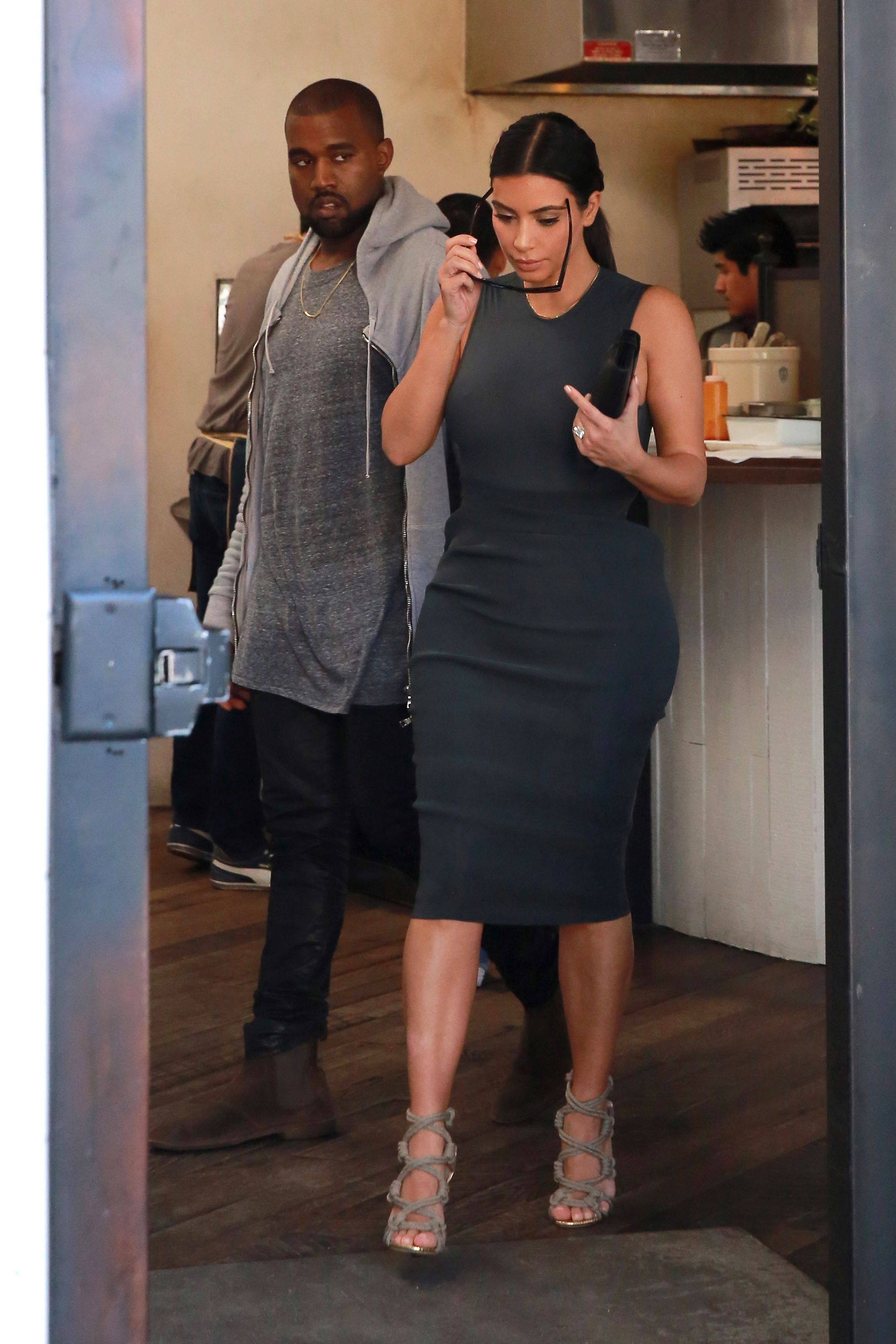 Access_Kardashian_01.jpg