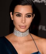 Access_Kardashian_08.jpg