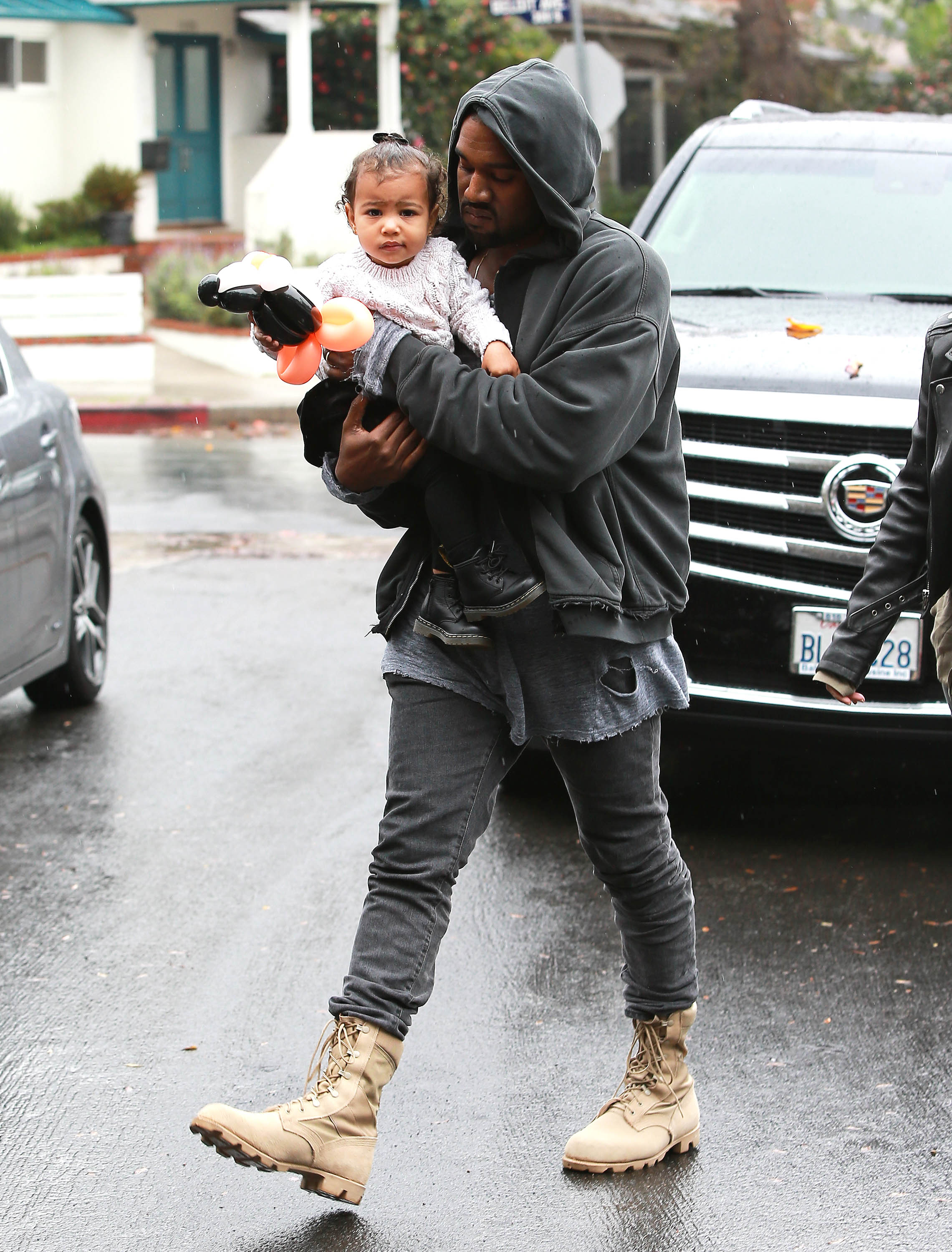 Access_Kardashian_09.jpg