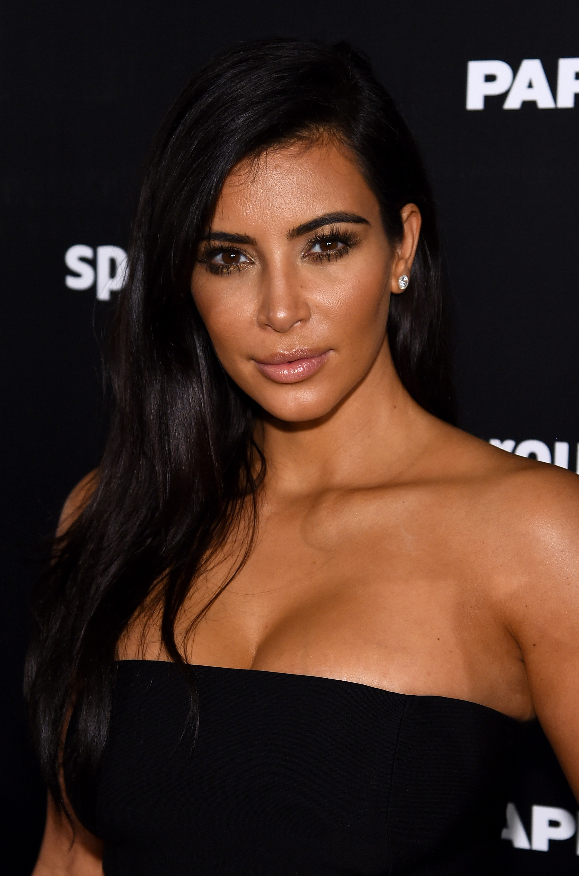 Access_Kardashian_03.jpg