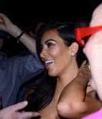 Access_Kardashian_05.jpg