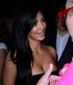 Access_Kardashian_07.jpg
