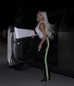 Access_Kardashian_02.jpg