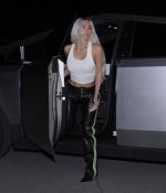 Access_Kardashian_021.jpg