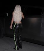 Access_Kardashian_08.jpg