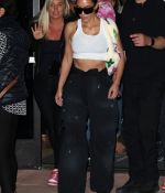 Access_Kardashian_05.jpg