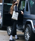 Access_Kardashian_001.jpg