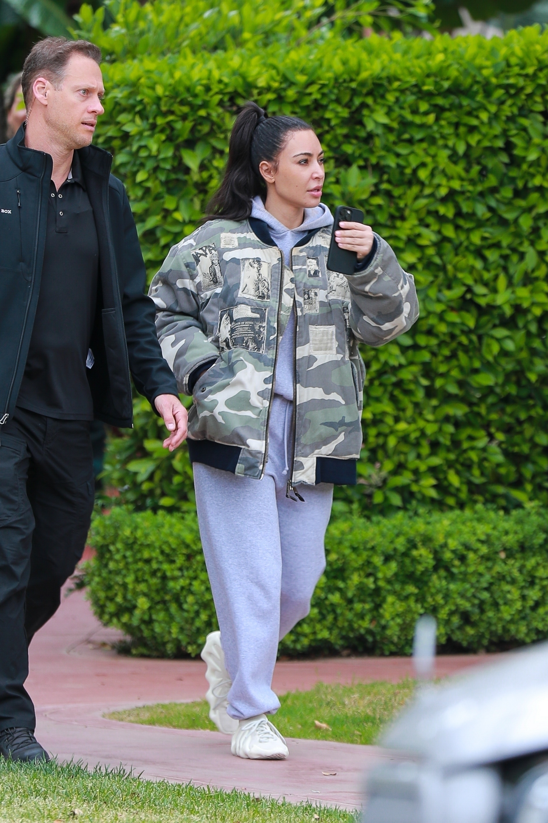 Access_Kardashian_03.jpg