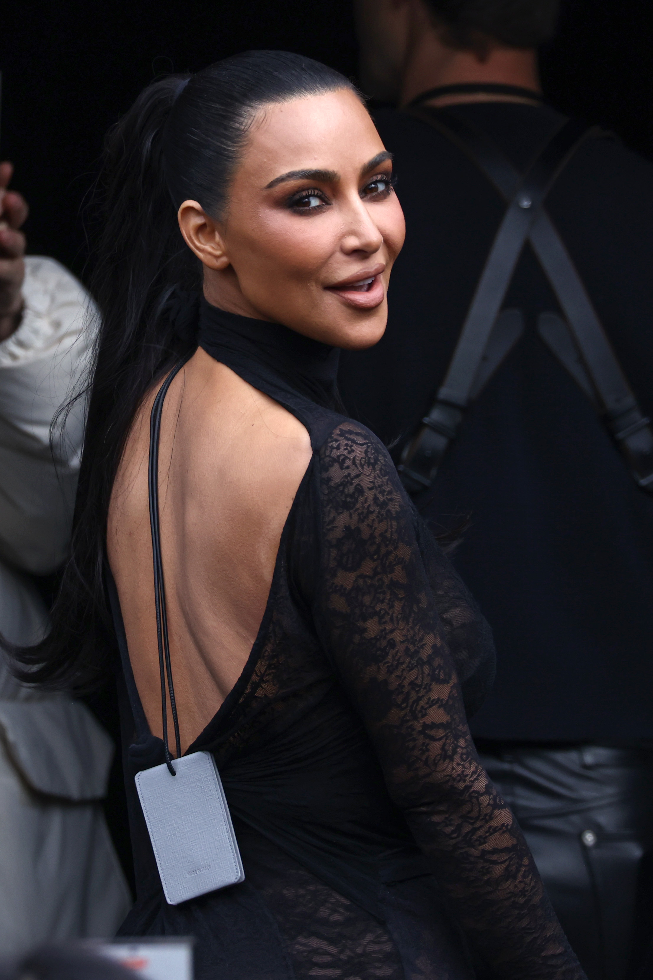 Access_Kardashian_02.jpg