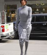 Access_Kardashian_04.jpg