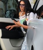 Access_Kardashian_04.jpg