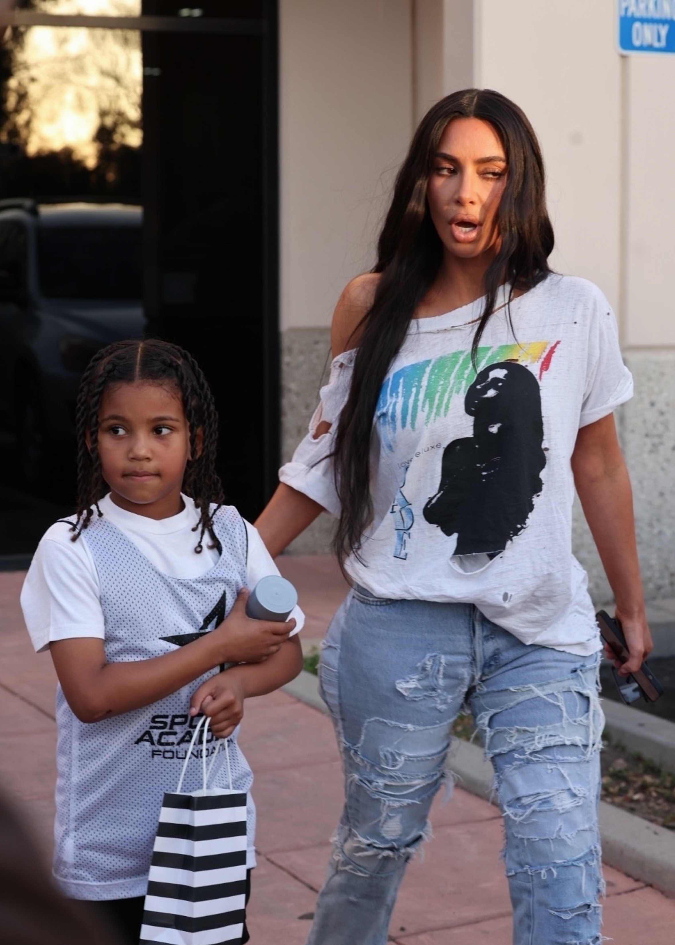 Access_Kardashian_011.jpg