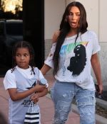 Access_Kardashian_011.jpg