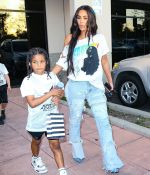 Access_Kardashian_021.jpg