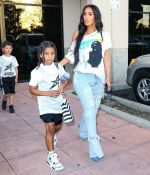 Access_Kardashian_028.jpg