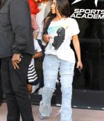 Access_Kardashian_03.jpg